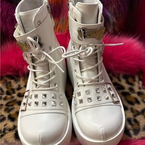 White Studded Platform Combat Boots Size 7 🤍 Chunky Grunge Baddie